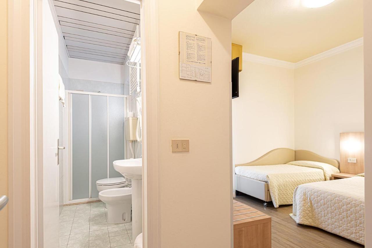 Hotel Corinna Rimini