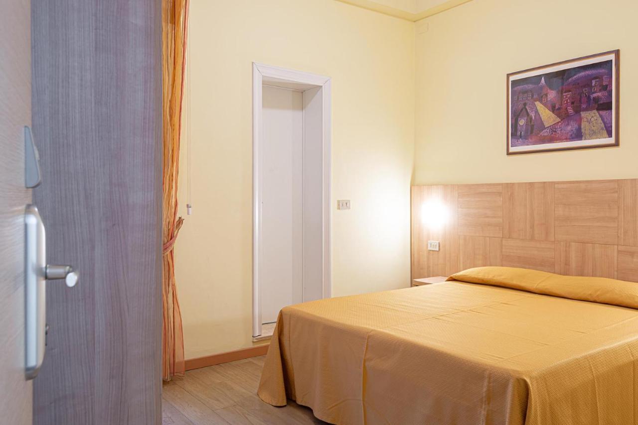 Corinna Hotel 3*