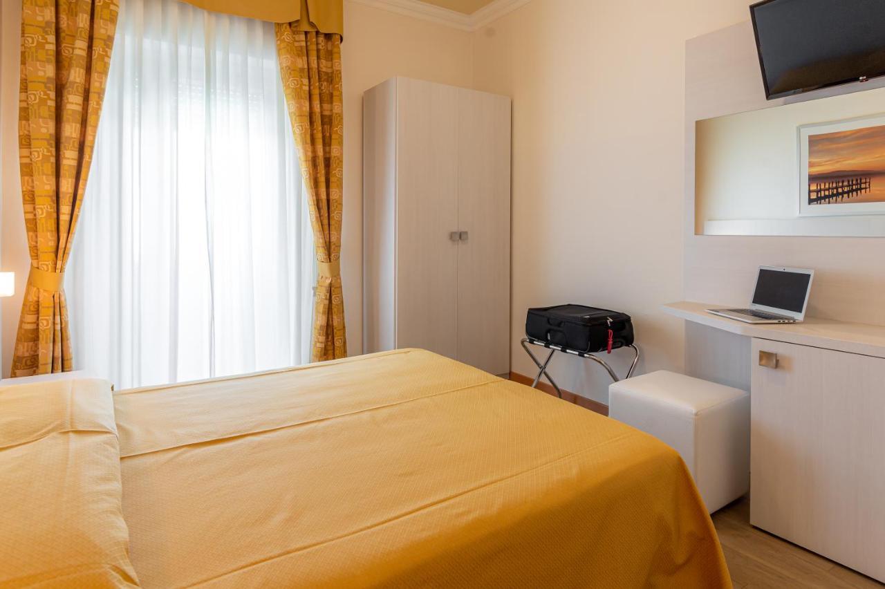Hotel Corinna
