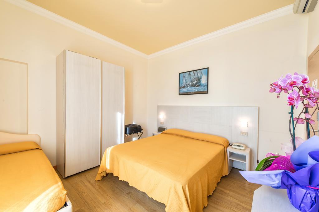 Hotel Corinna