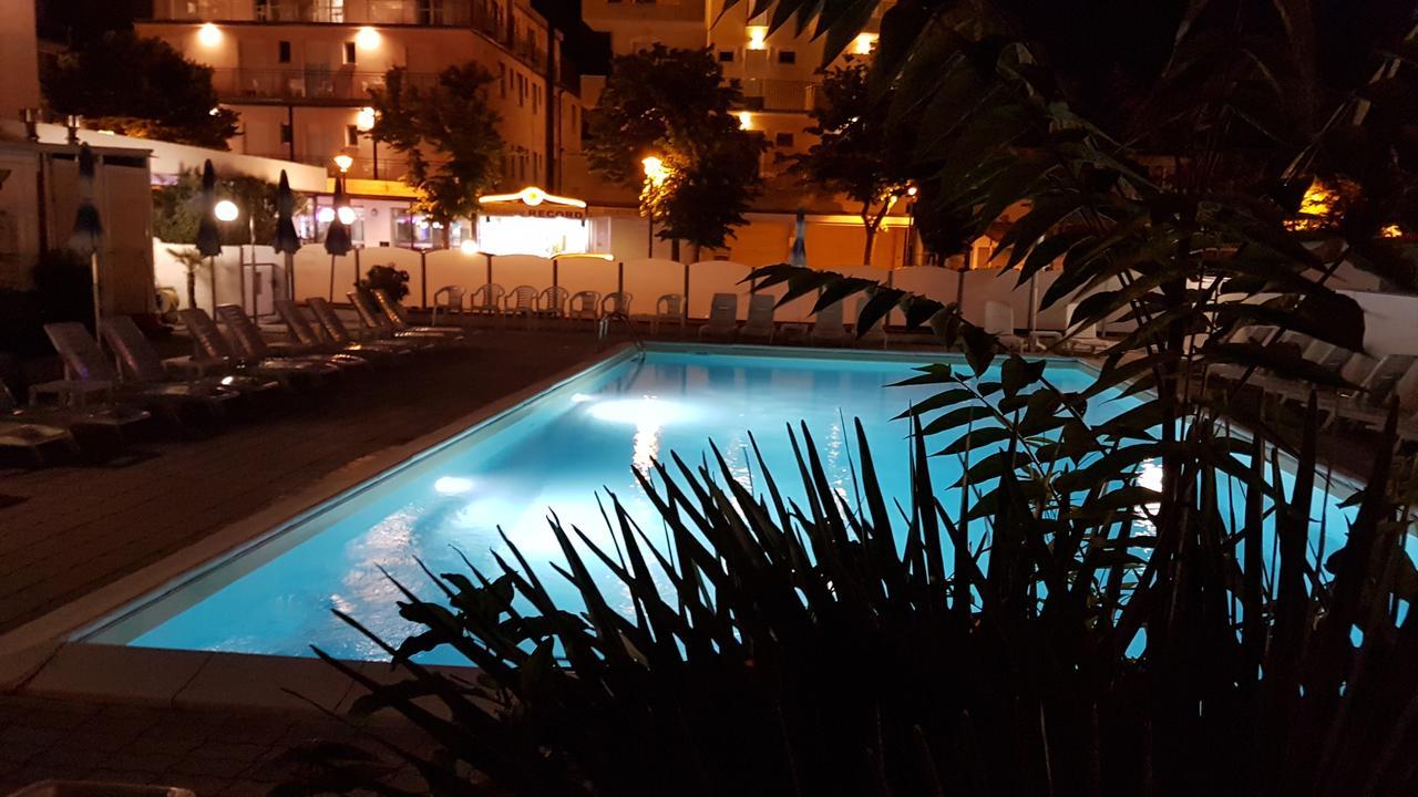 Hotel Corinna